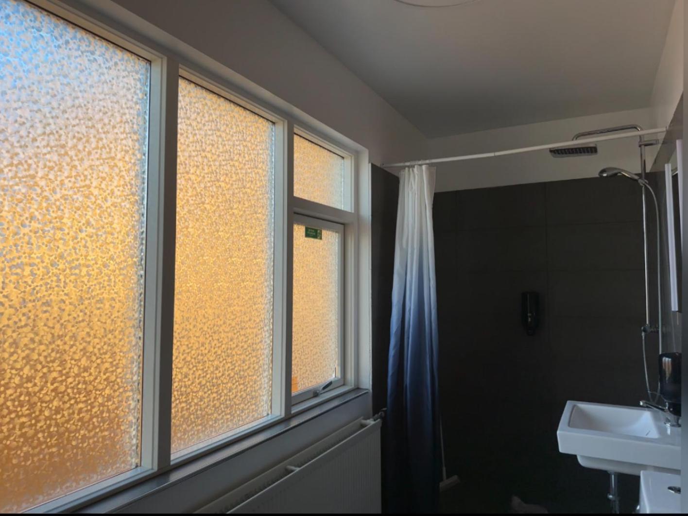 Starlight Camping Pods 크볼스뵈들뤼르 외부 사진