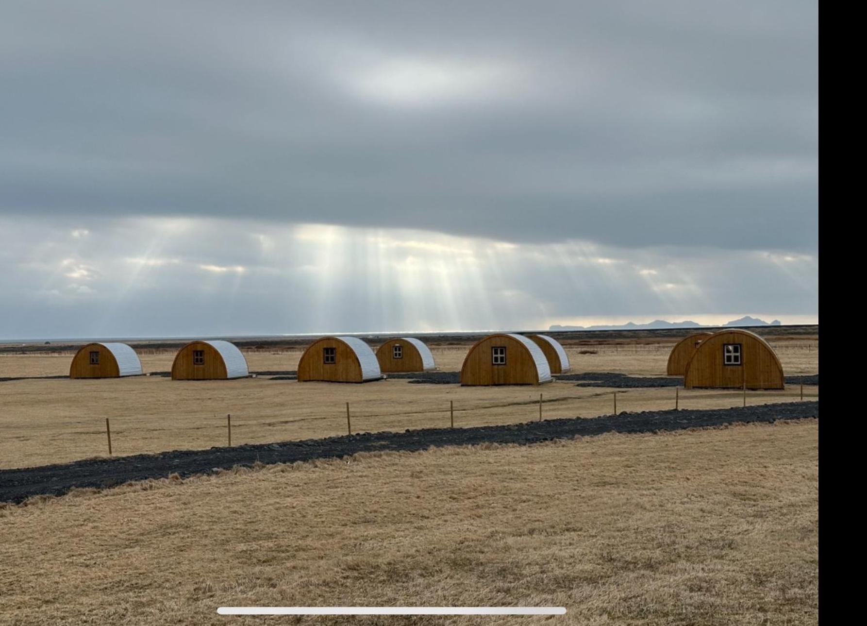 Starlight Camping Pods 크볼스뵈들뤼르 외부 사진
